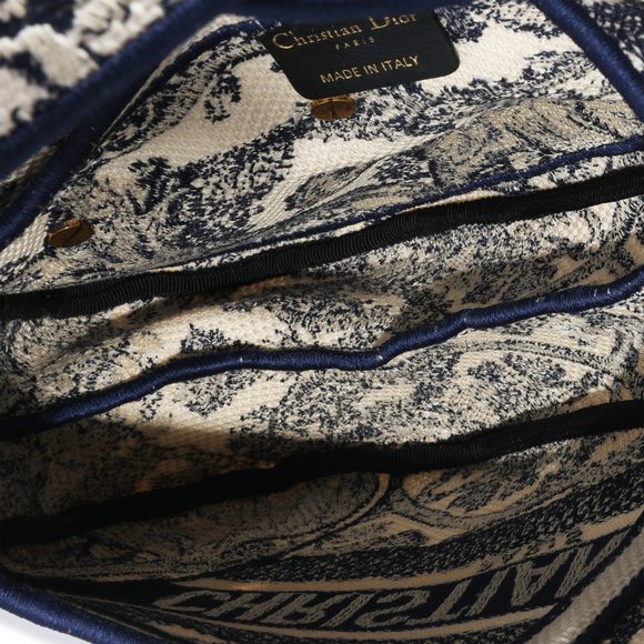 Christian Dior Blue Toile de Jouy Embroidery Saddle Bag - Picture 4 of 7